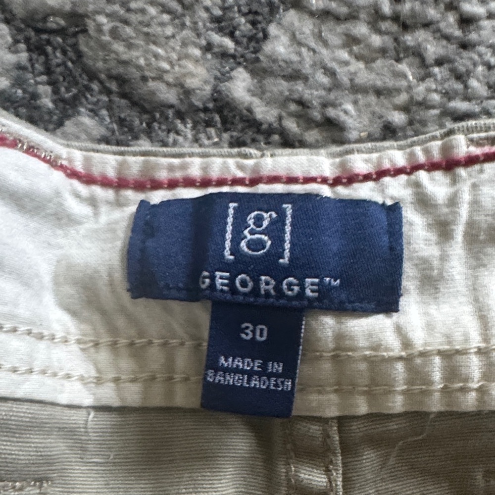 George 30 (NEW) - Picture 3 of 3